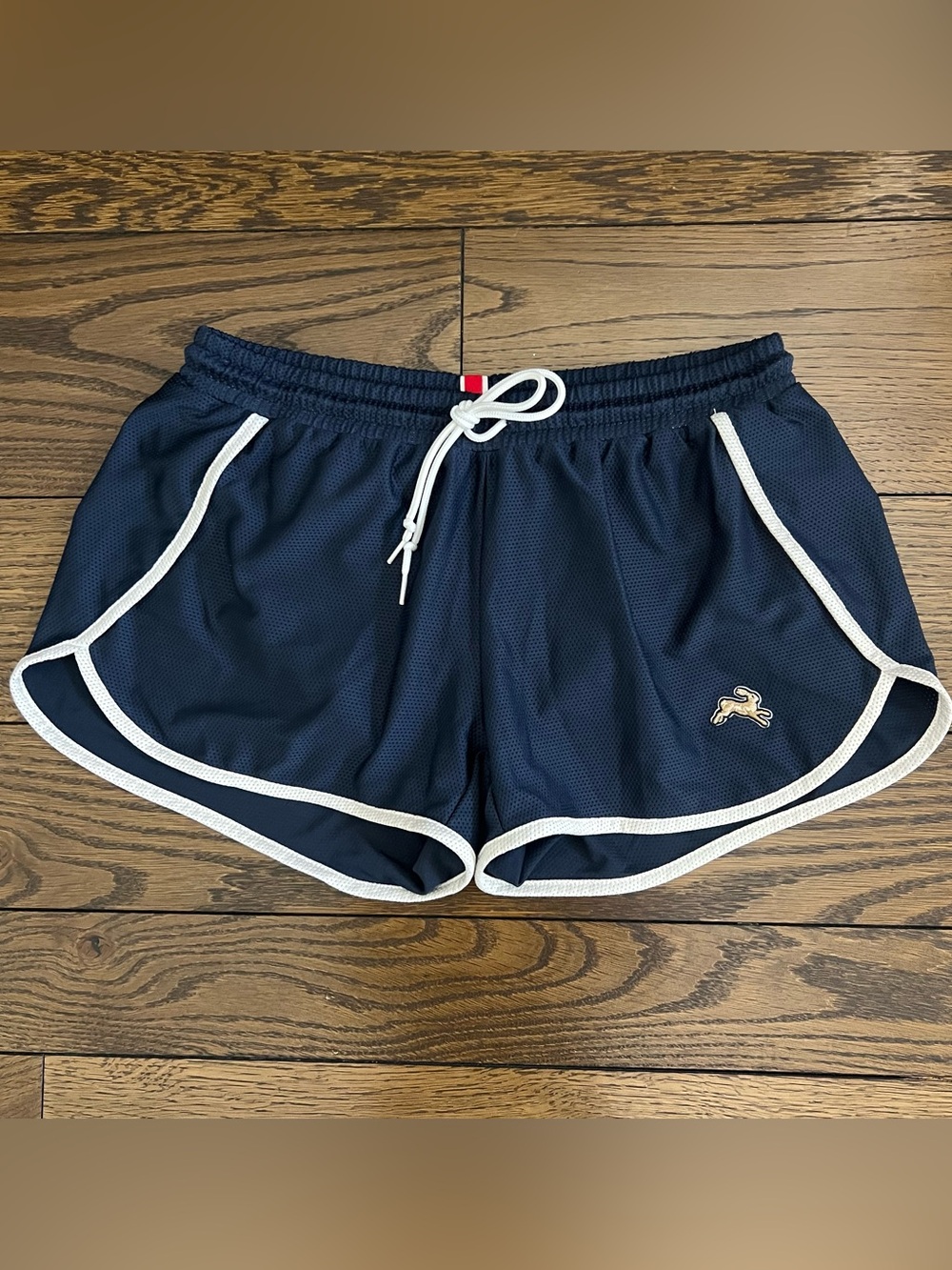 Tracksmith Van Cortlandt Shorts - Women's S, like new